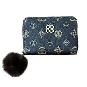 Designer inspired All around Zip Wallet in Chocolate NEW